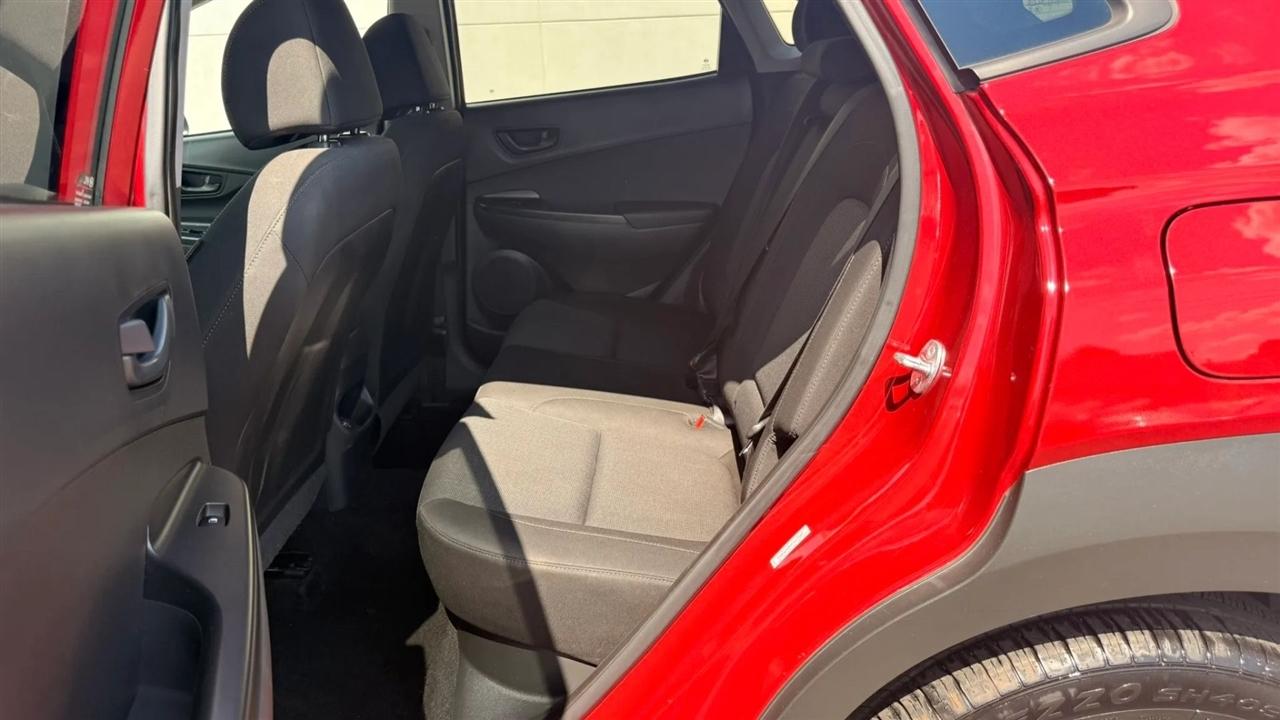Hyundai Kona SEL 2023