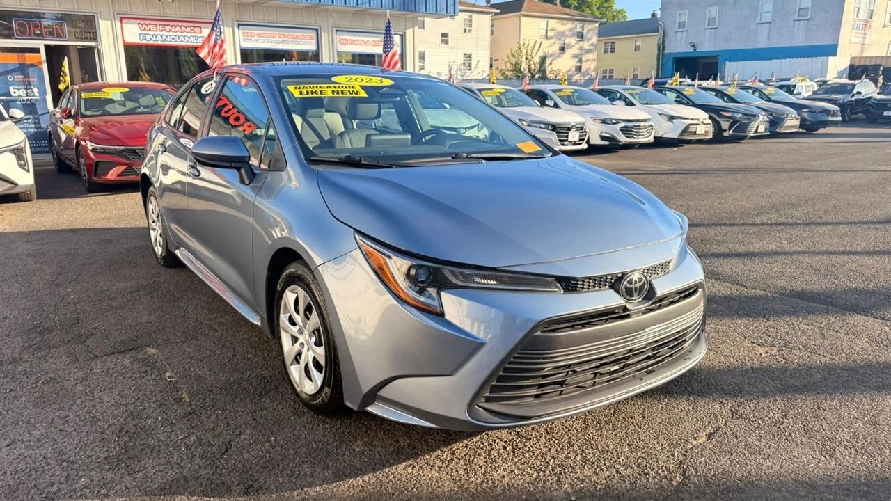 Toyota Corolla LE 2023