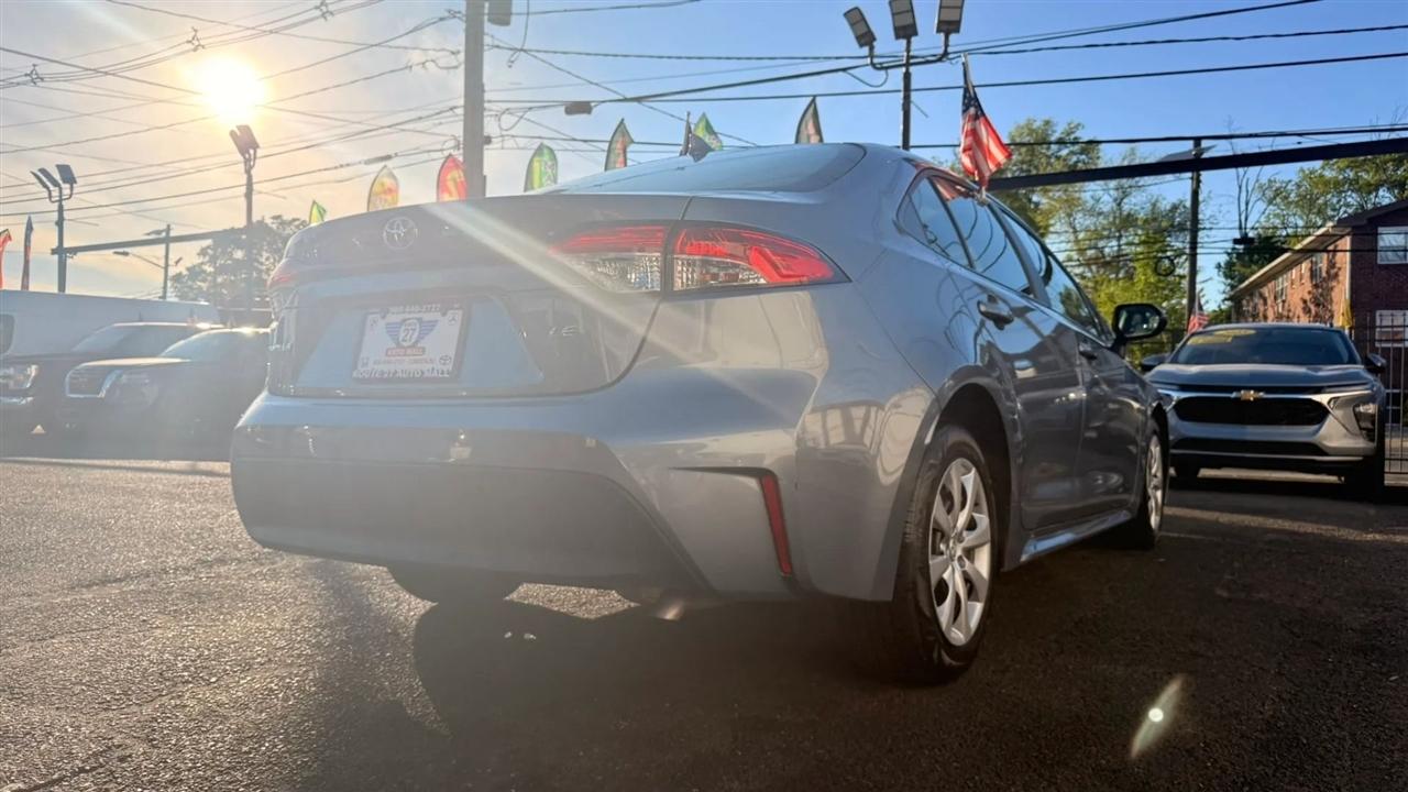 Toyota Corolla LE 2023