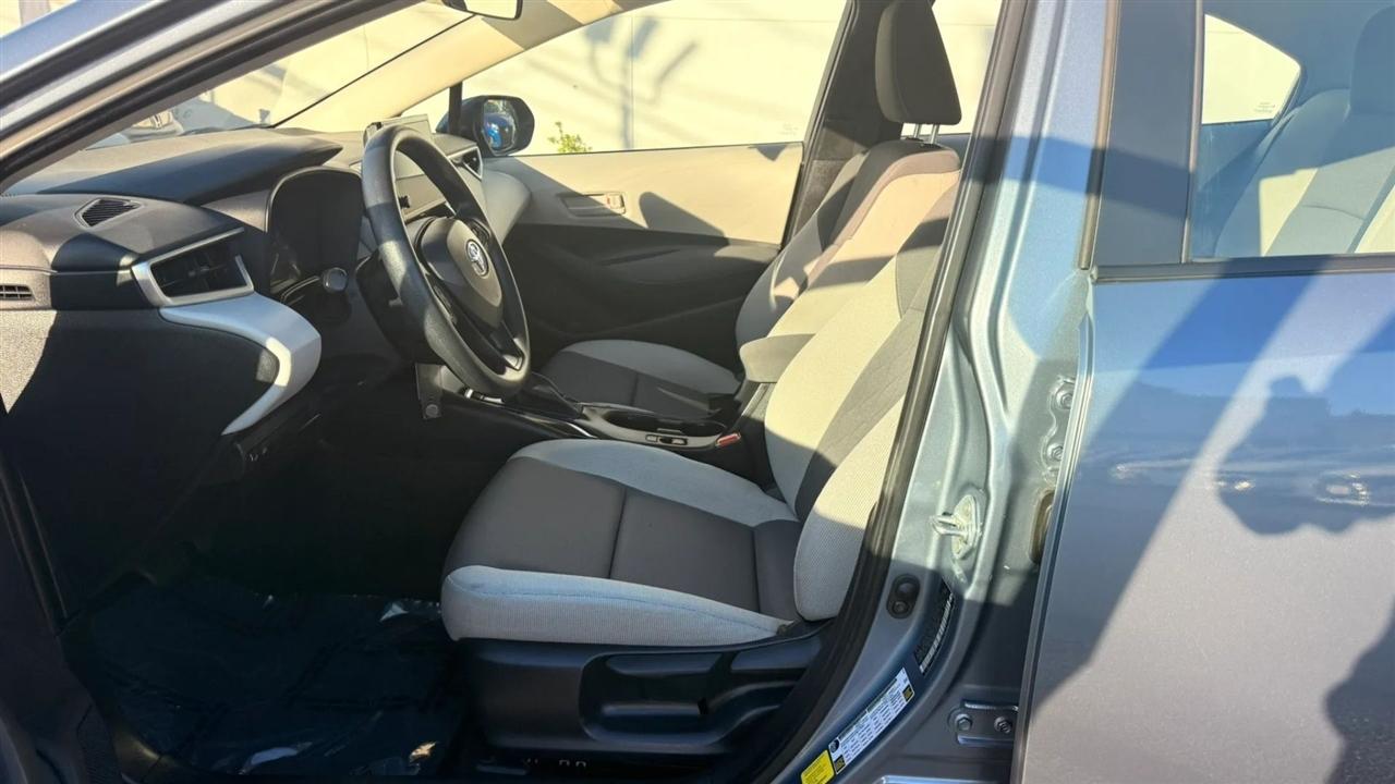 Toyota Corolla LE 2023