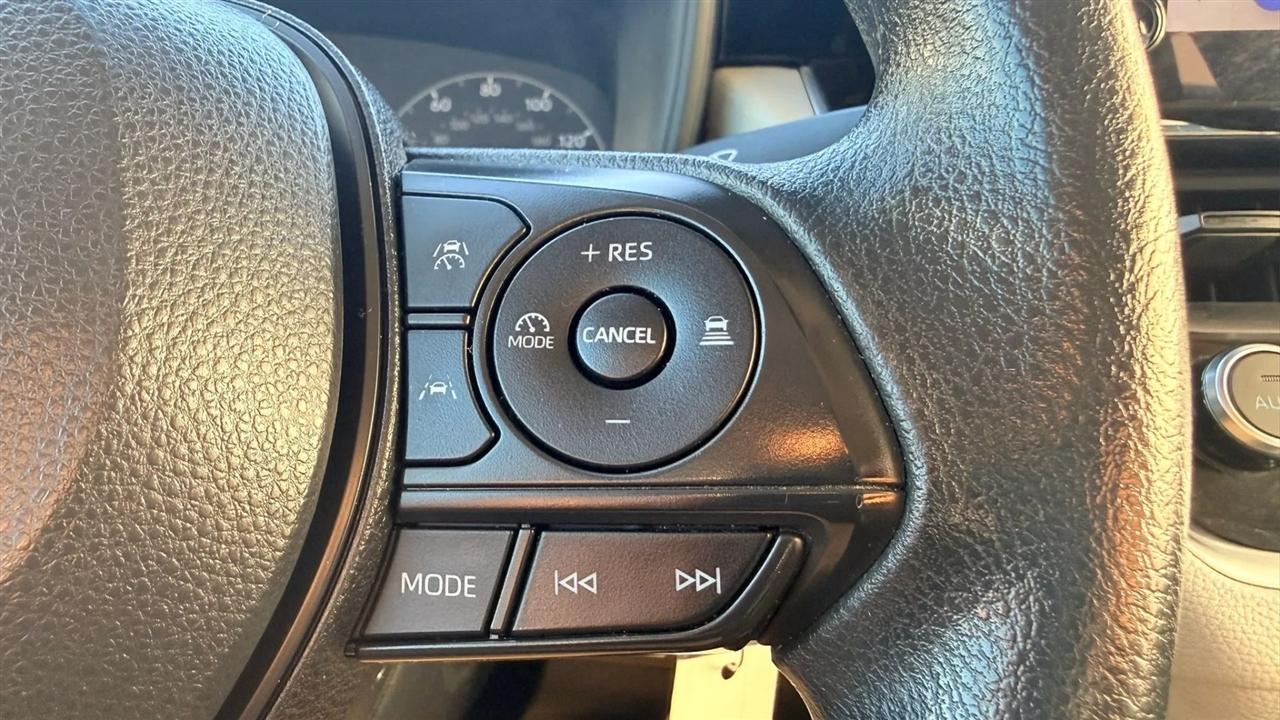 Toyota Corolla LE 2023