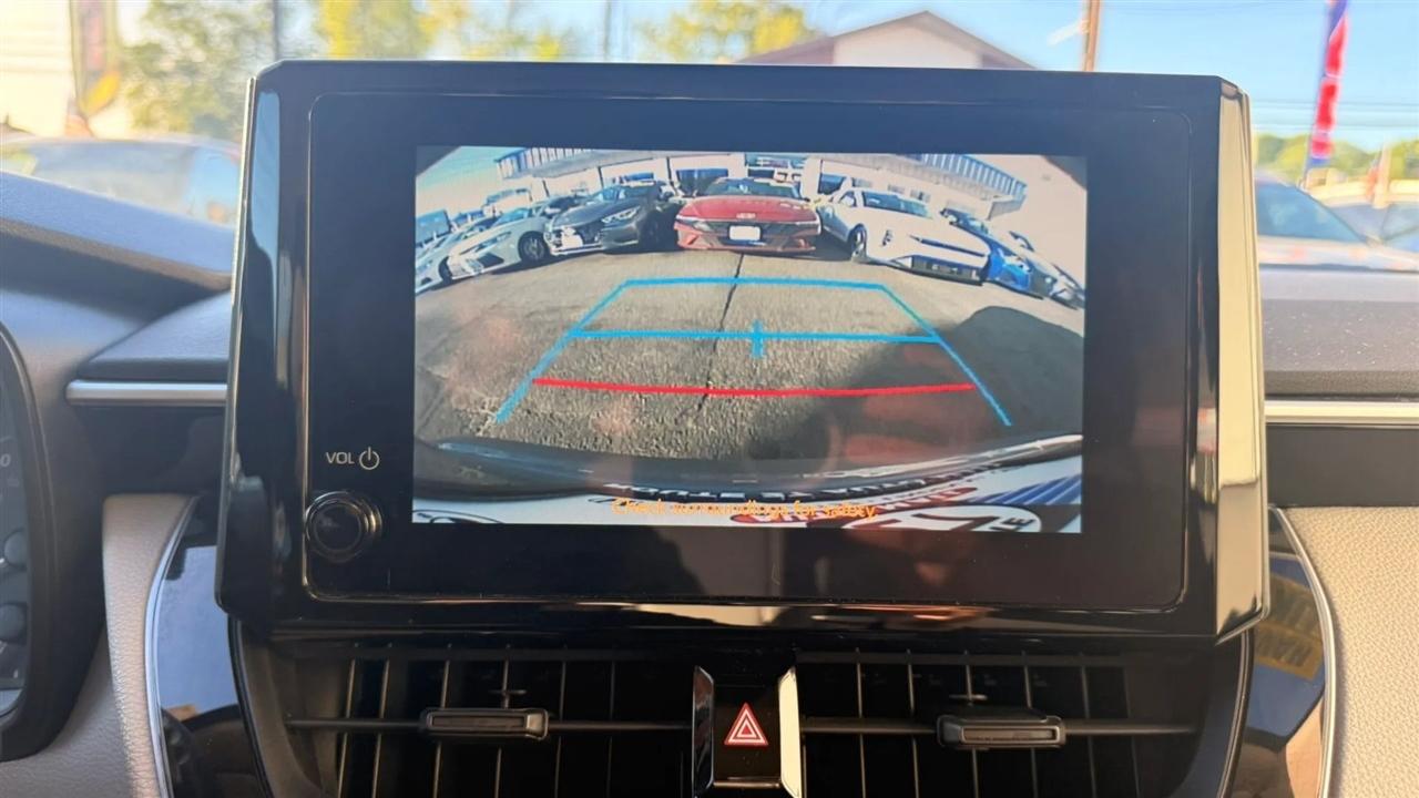 Toyota Corolla LE 2023