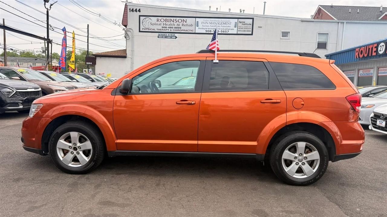 Dodge Journey Mainstreet AWD 2011