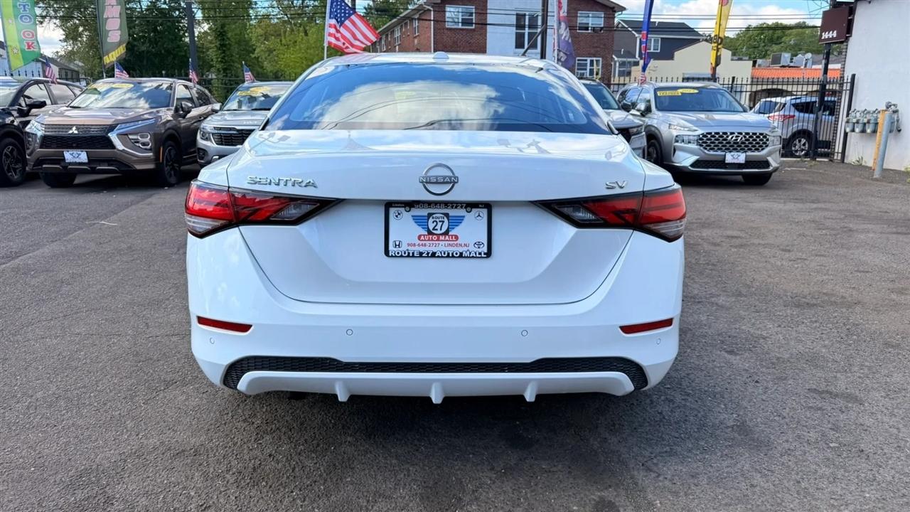 Nissan Sentra SV 2024
