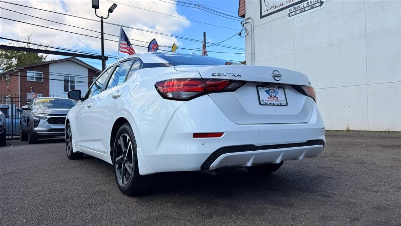 Nissan Sentra SV 2024