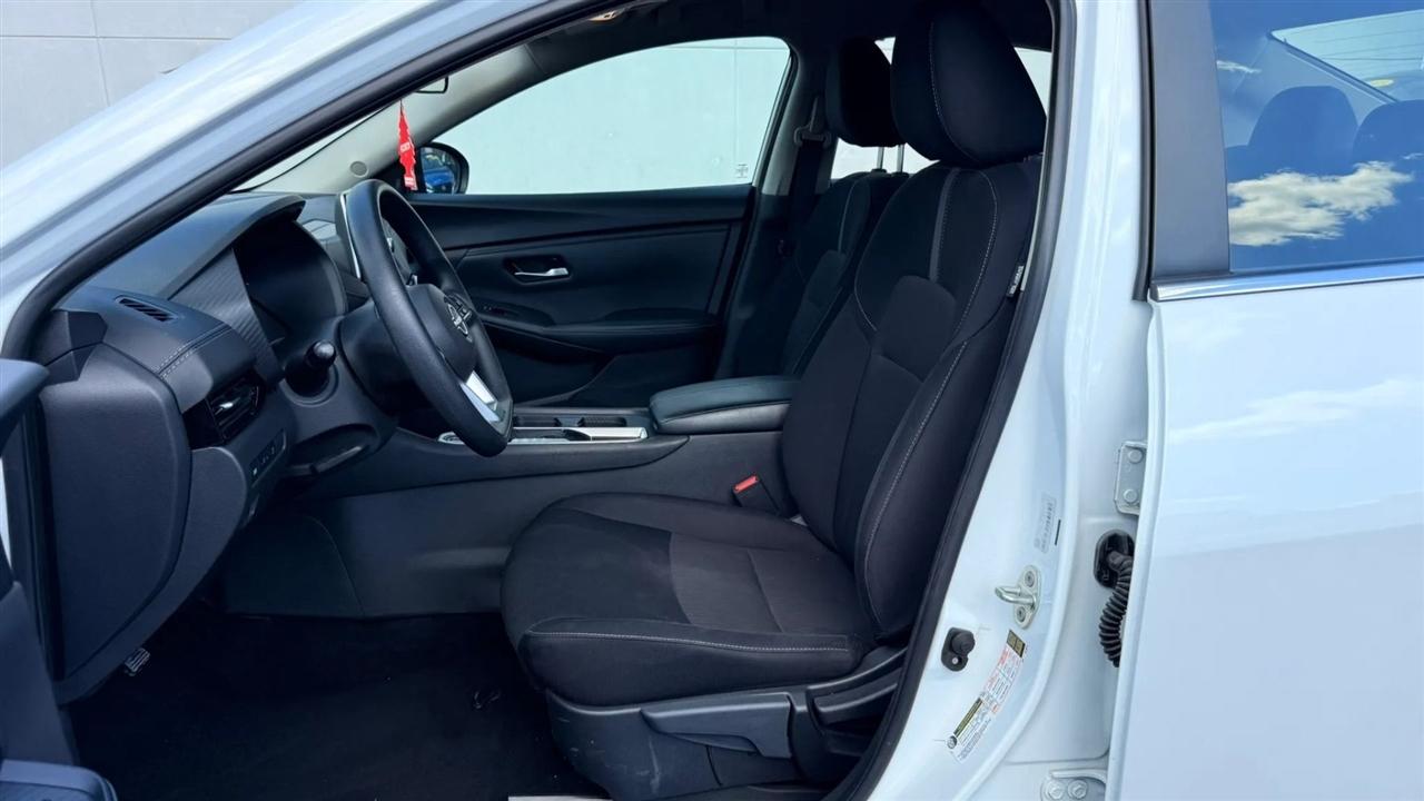 Nissan Sentra SV 2024