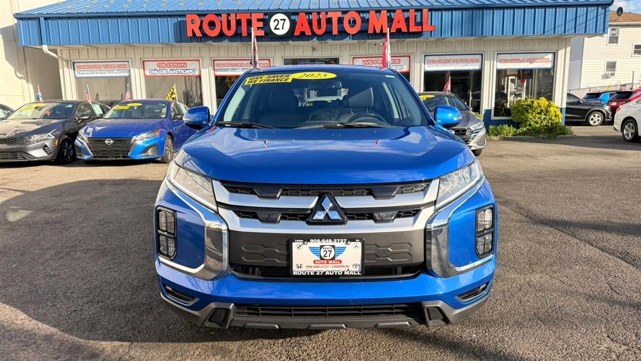 Mitsubishi Outlander Sport 2.0 ES 4WD 2025