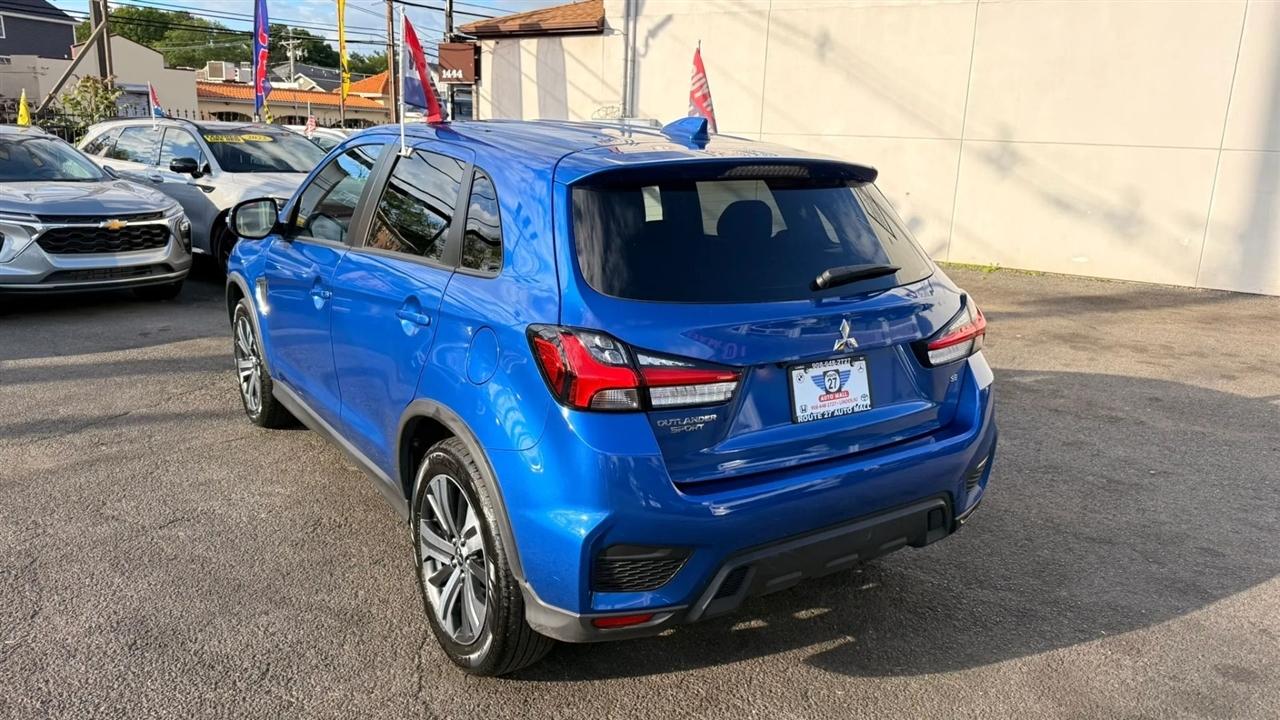 Mitsubishi Outlander Sport 2.0 ES 4WD 2025