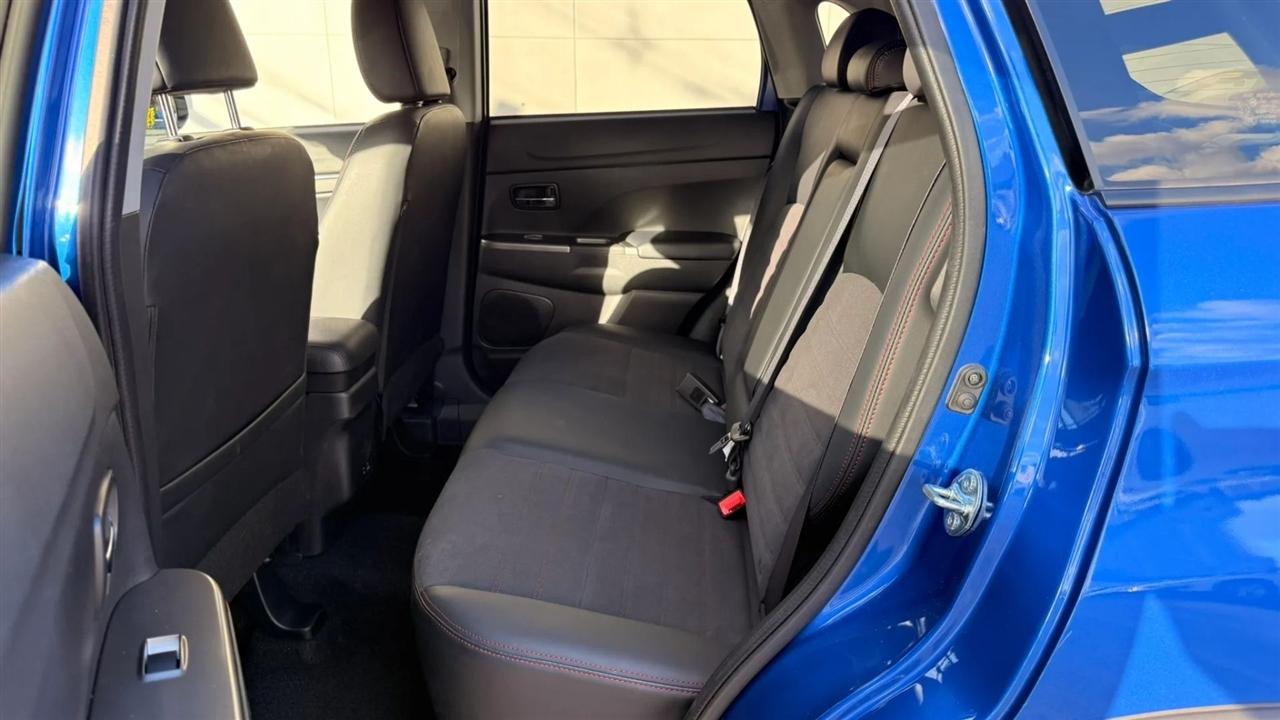 Mitsubishi Outlander Sport 2.0 ES 4WD 2025