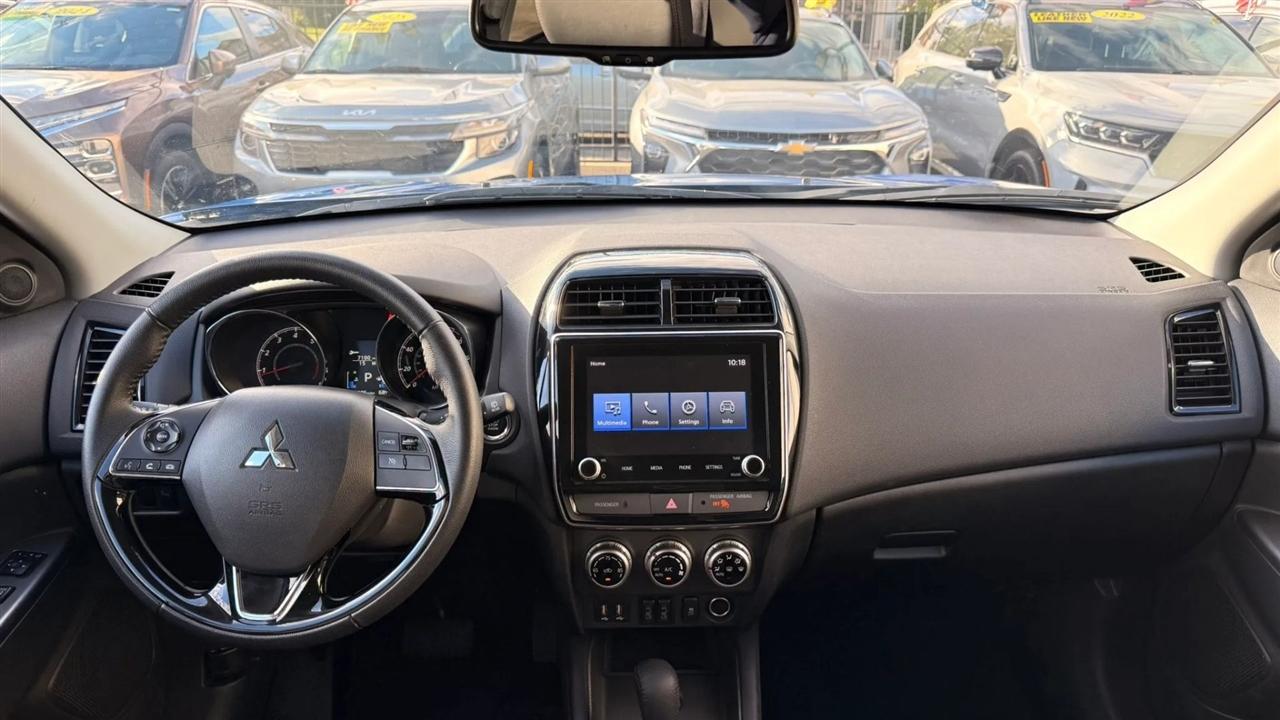 Mitsubishi Outlander Sport 2.0 ES 4WD 2025