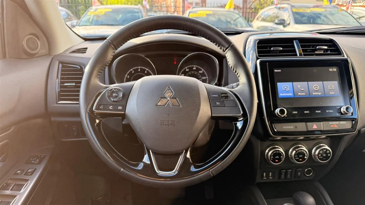 Mitsubishi Outlander Sport 2.0 ES 4WD 2025