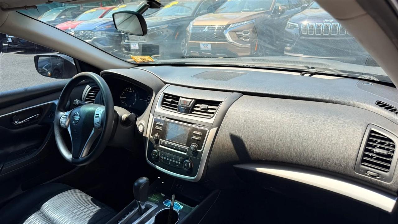 Nissan Altima 2.5 S 2016