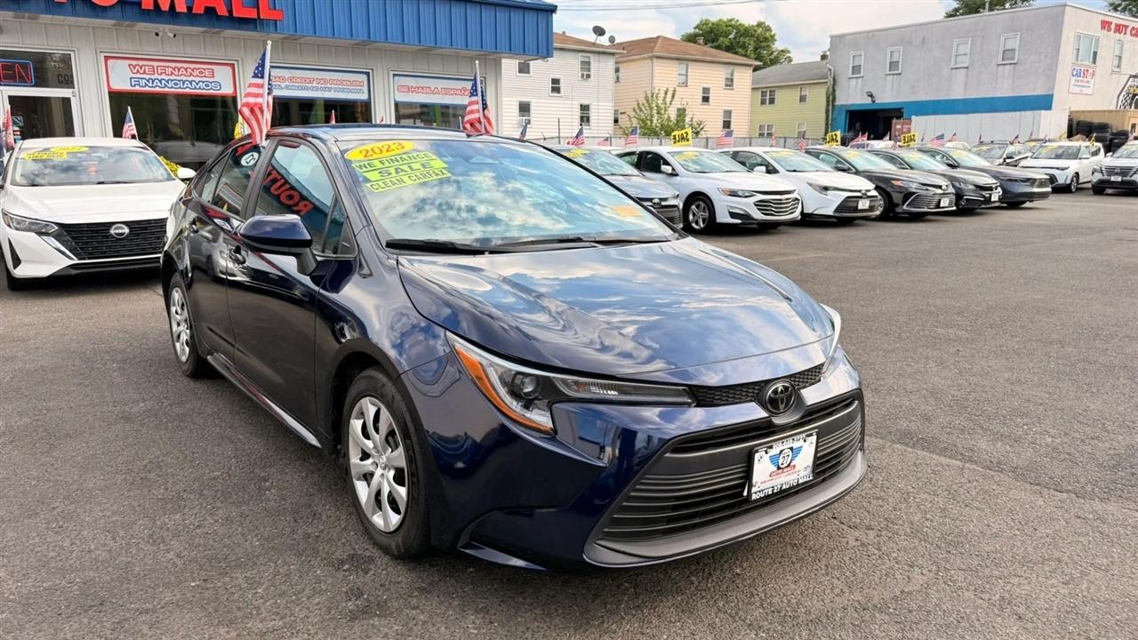 Toyota Corolla LE 2023