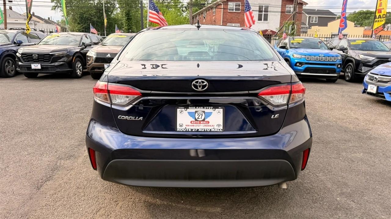 Toyota Corolla LE 2023