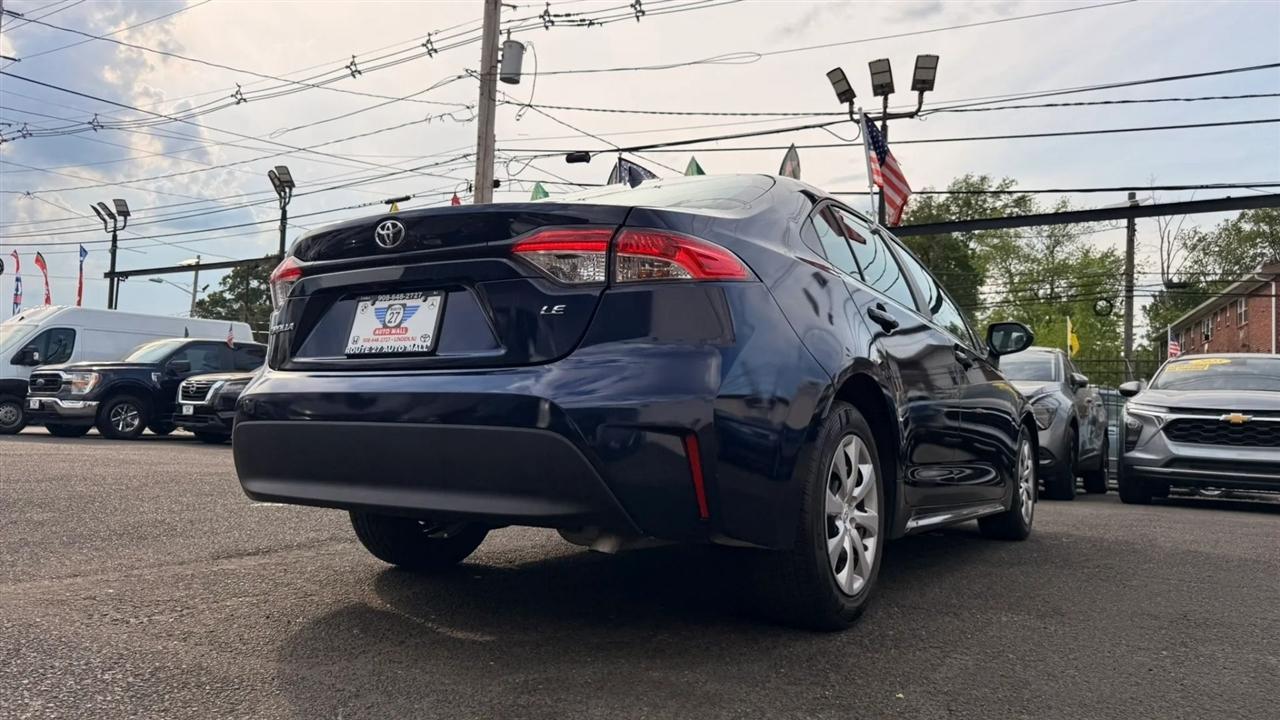 Toyota Corolla LE 2023