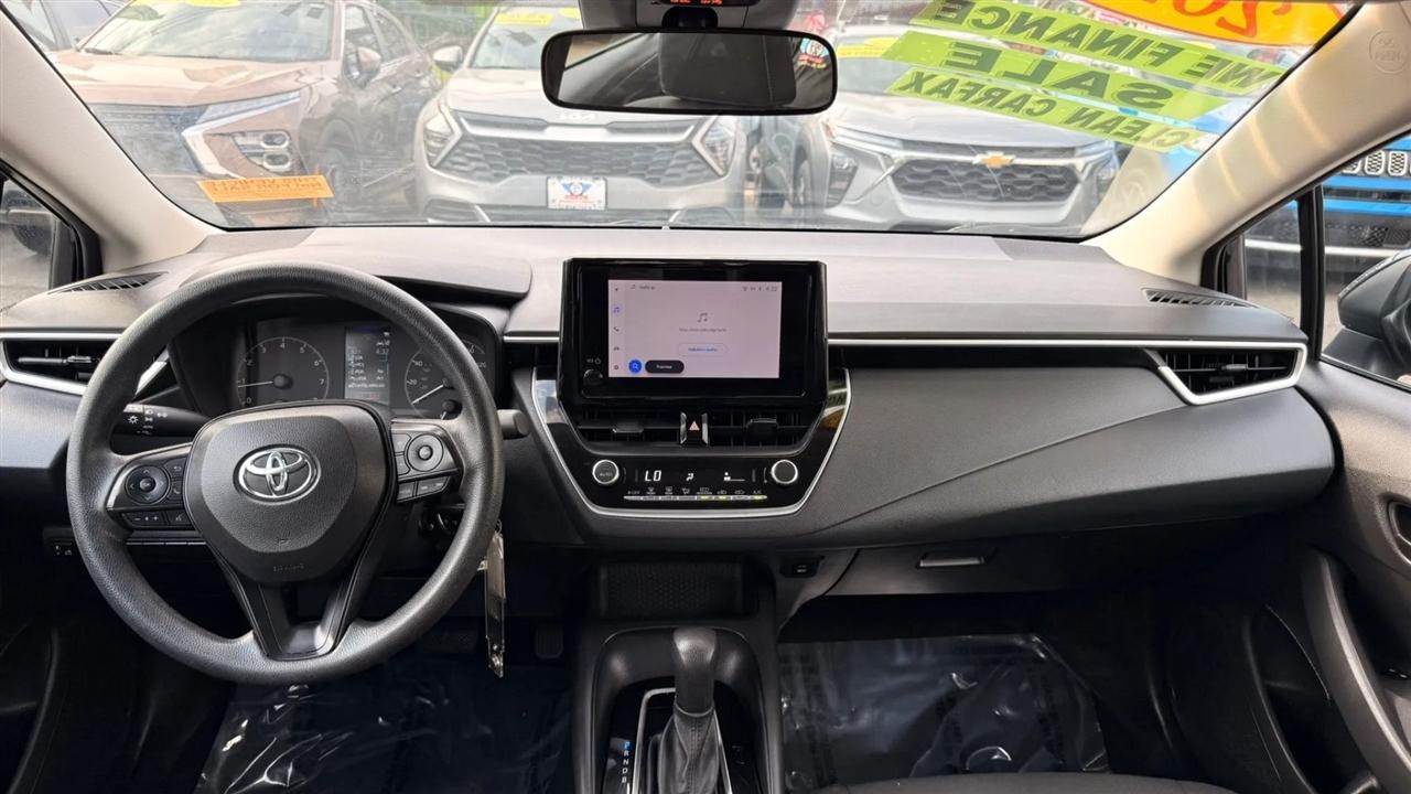 Toyota Corolla LE 2023