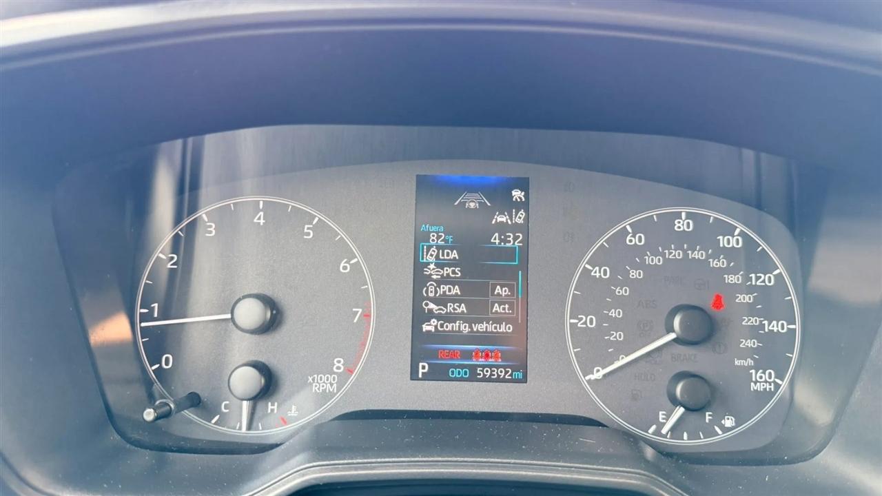 Toyota Corolla LE 2023