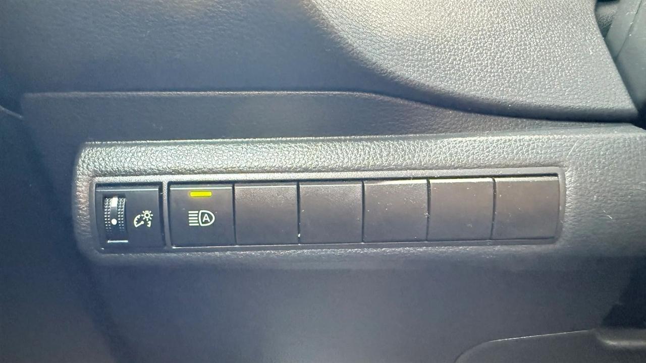 Toyota Corolla LE 2023