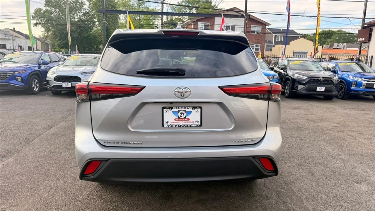 Toyota Highlander Others 2023