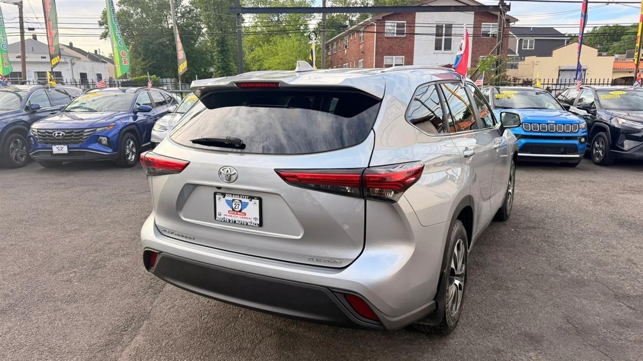 Toyota Highlander Others 2023
