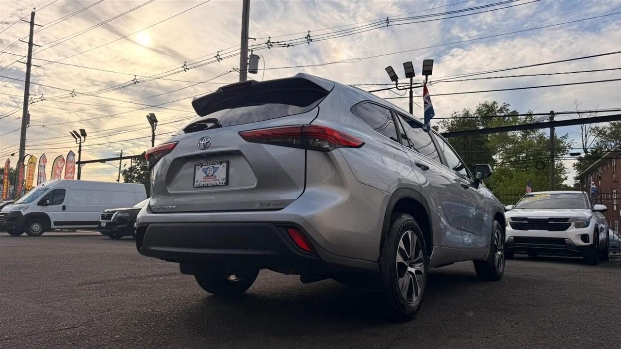 Toyota Highlander Others 2023
