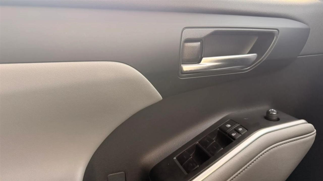 Toyota Highlander Others 2023