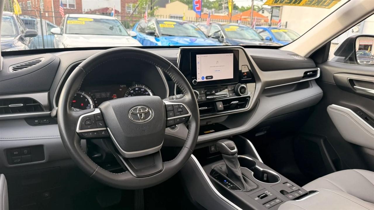 Toyota Highlander Others 2023