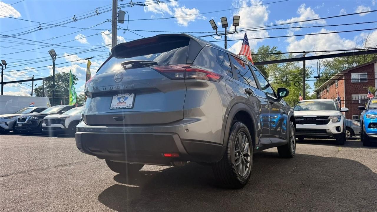 Nissan Rogue S 2024