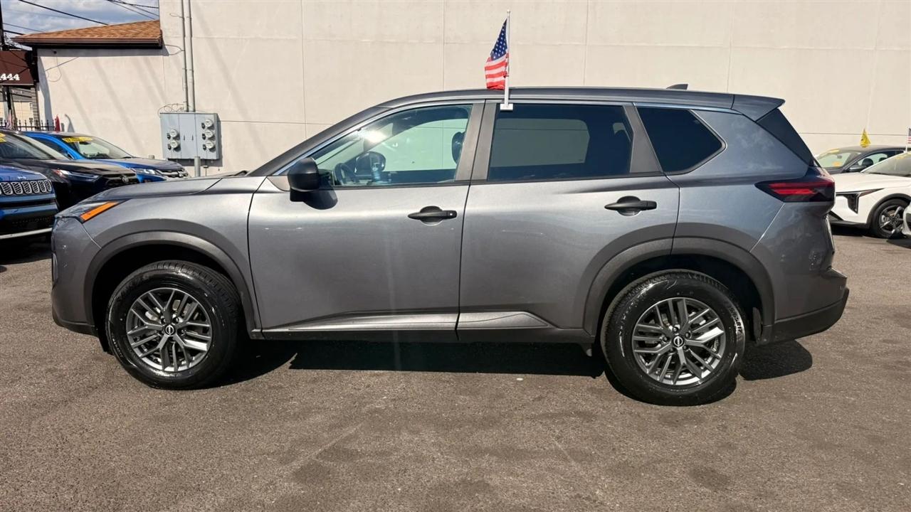 Nissan Rogue S 2024