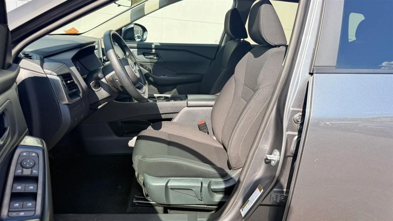 Nissan Rogue S 2024