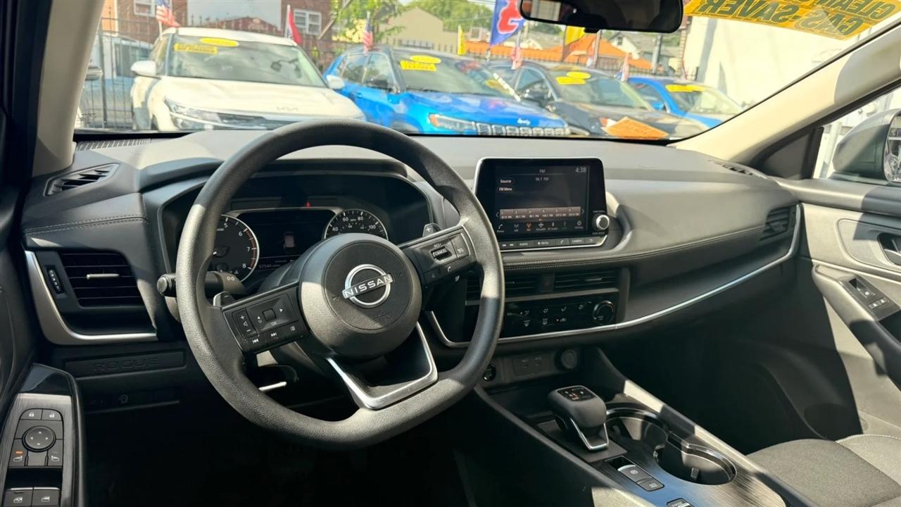 Nissan Rogue S 2024