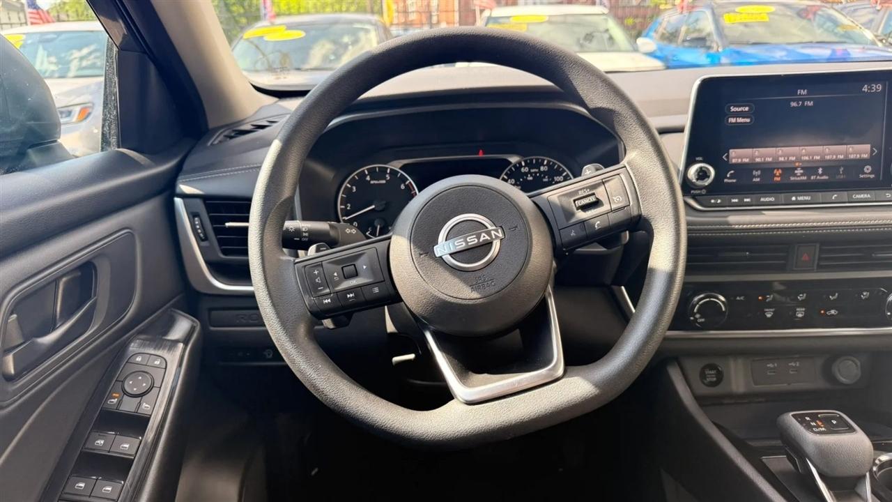 Nissan Rogue S 2024