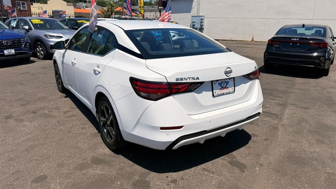 Nissan Sentra SV 2024