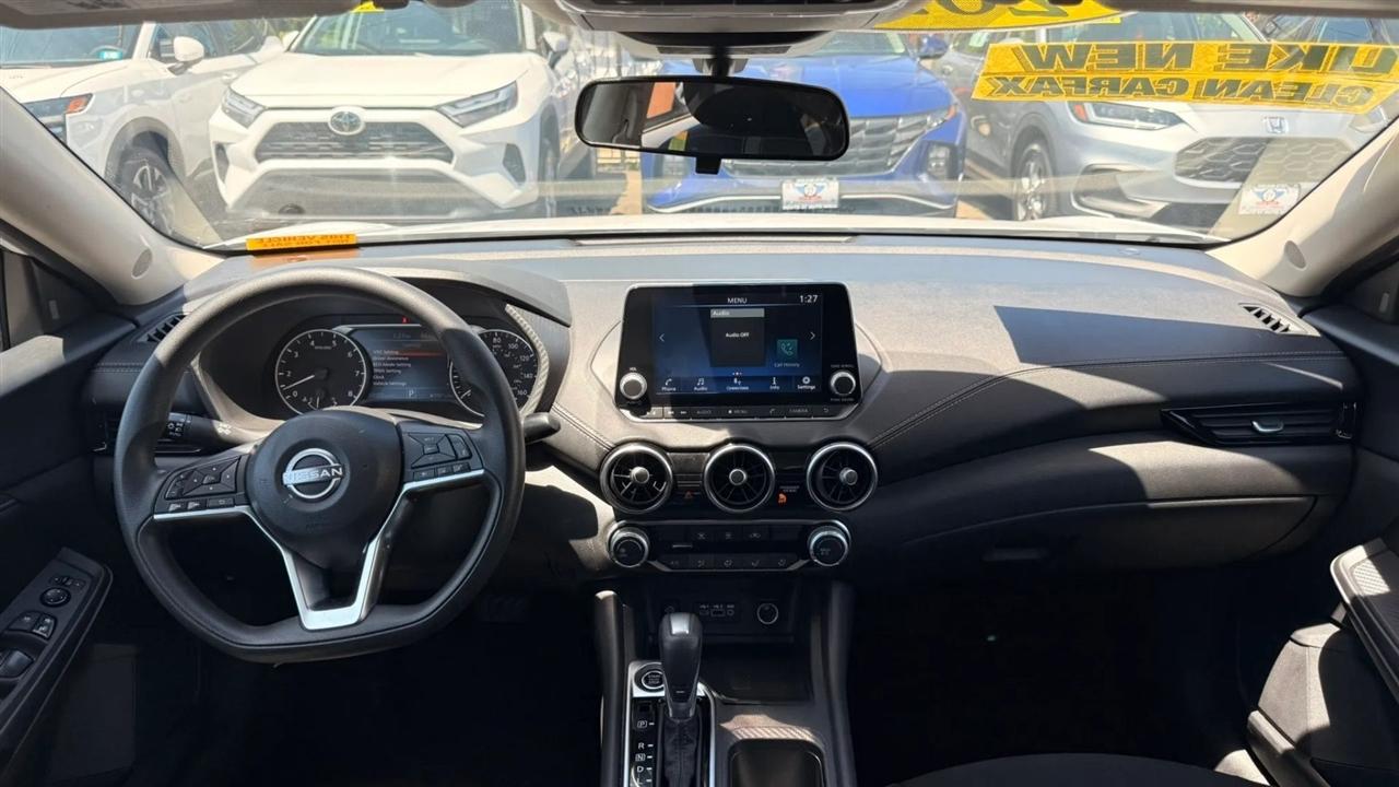 Nissan Sentra SV 2024