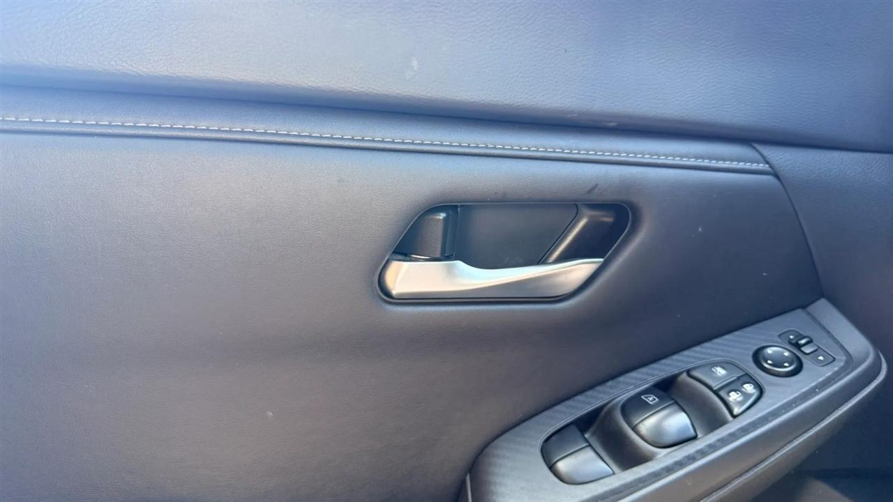 Nissan Sentra SV 2024