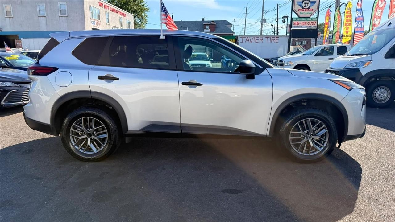 Nissan Rogue S 2024