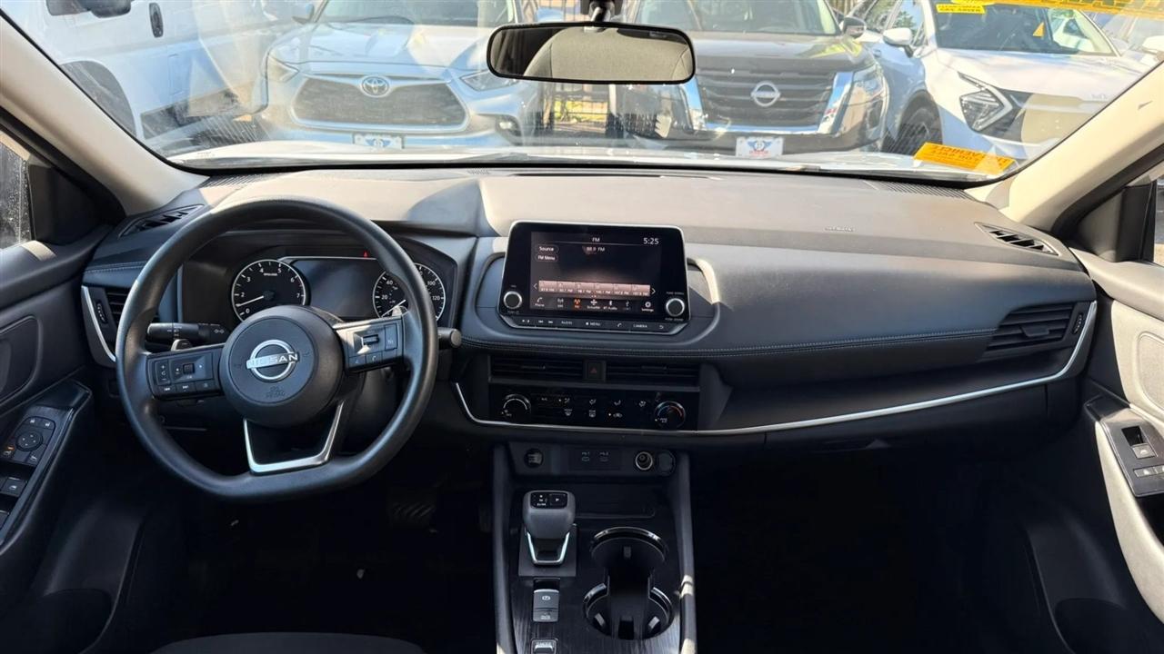 Nissan Rogue S 2024