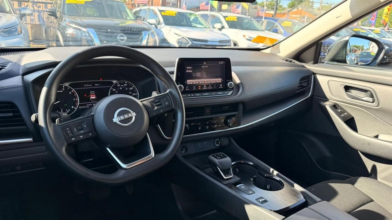 Nissan Rogue S 2024
