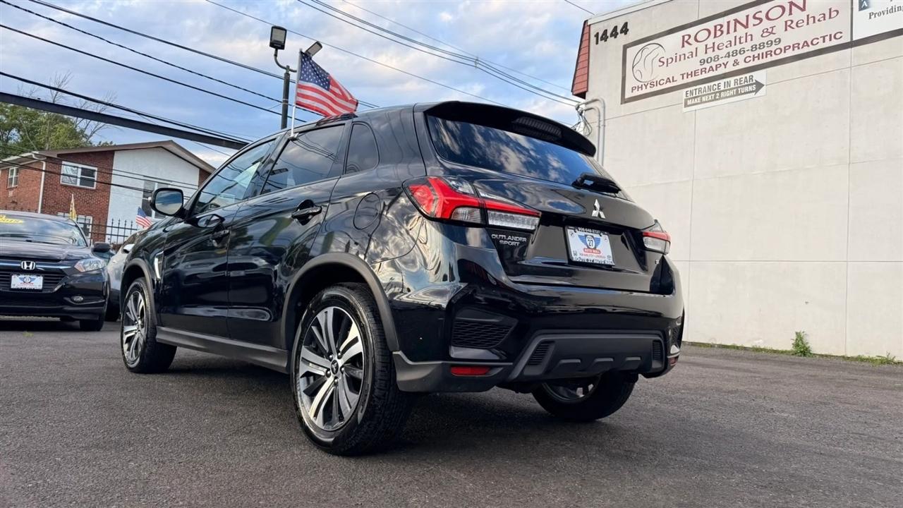 Mitsubishi Outlander Sport 2.0 ES 4WD 2025