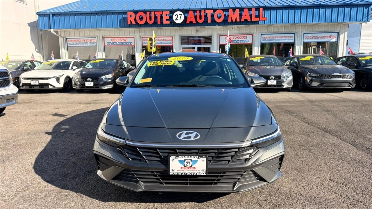 Hyundai Elantra SEL 2024