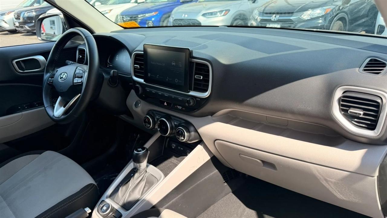 Hyundai Venue SEL 2025