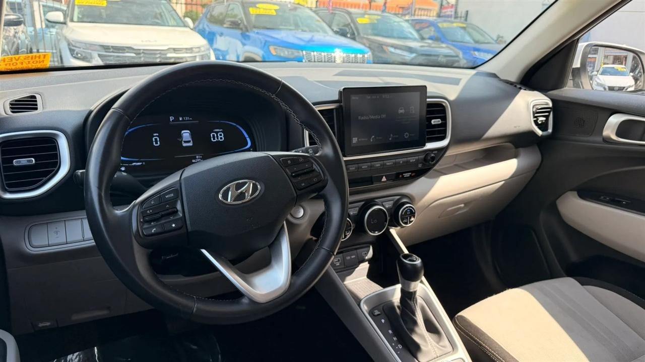 Hyundai Venue SEL 2025