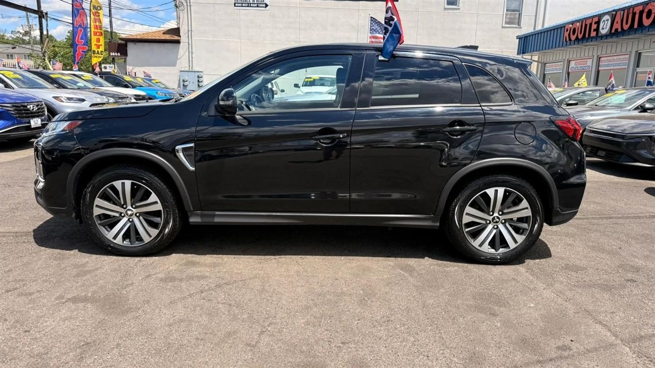 Mitsubishi Outlander Sport 2.0 ES 4WD 2024