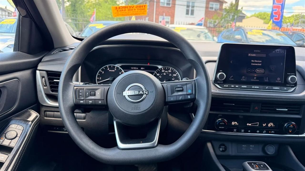 Nissan Rogue SV 2024