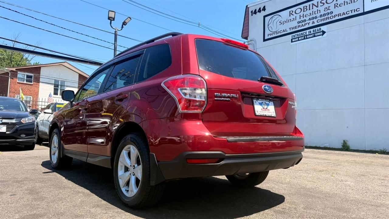 Subaru Forester 2.5i Premium PZEV CVT 2016