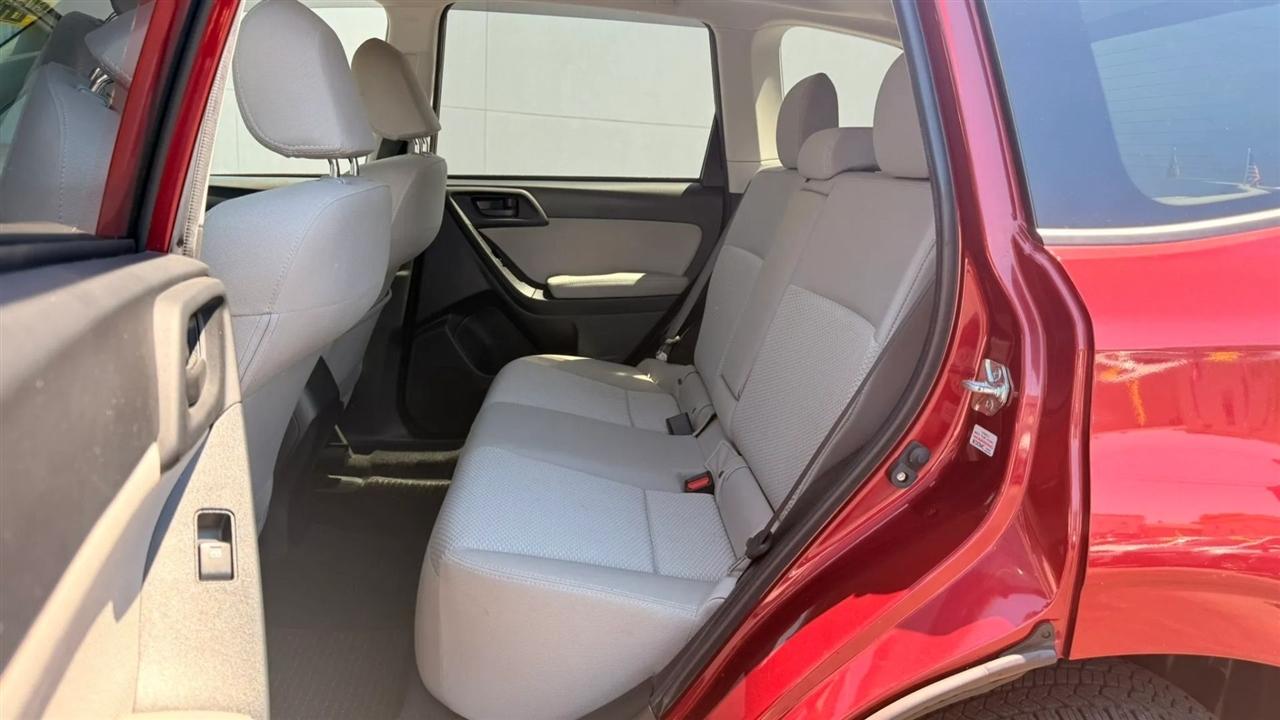 Subaru Forester 2.5i Premium PZEV CVT 2016