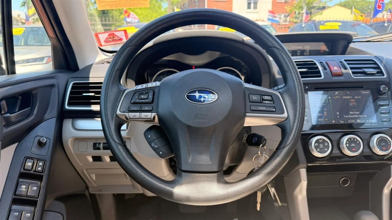 Subaru Forester 2.5i Premium PZEV CVT 2016