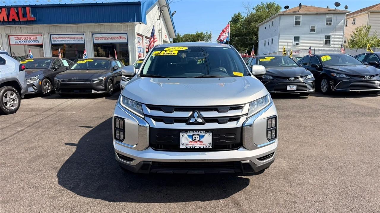 Mitsubishi Outlander Sport 2.0 ES 4WD 2024