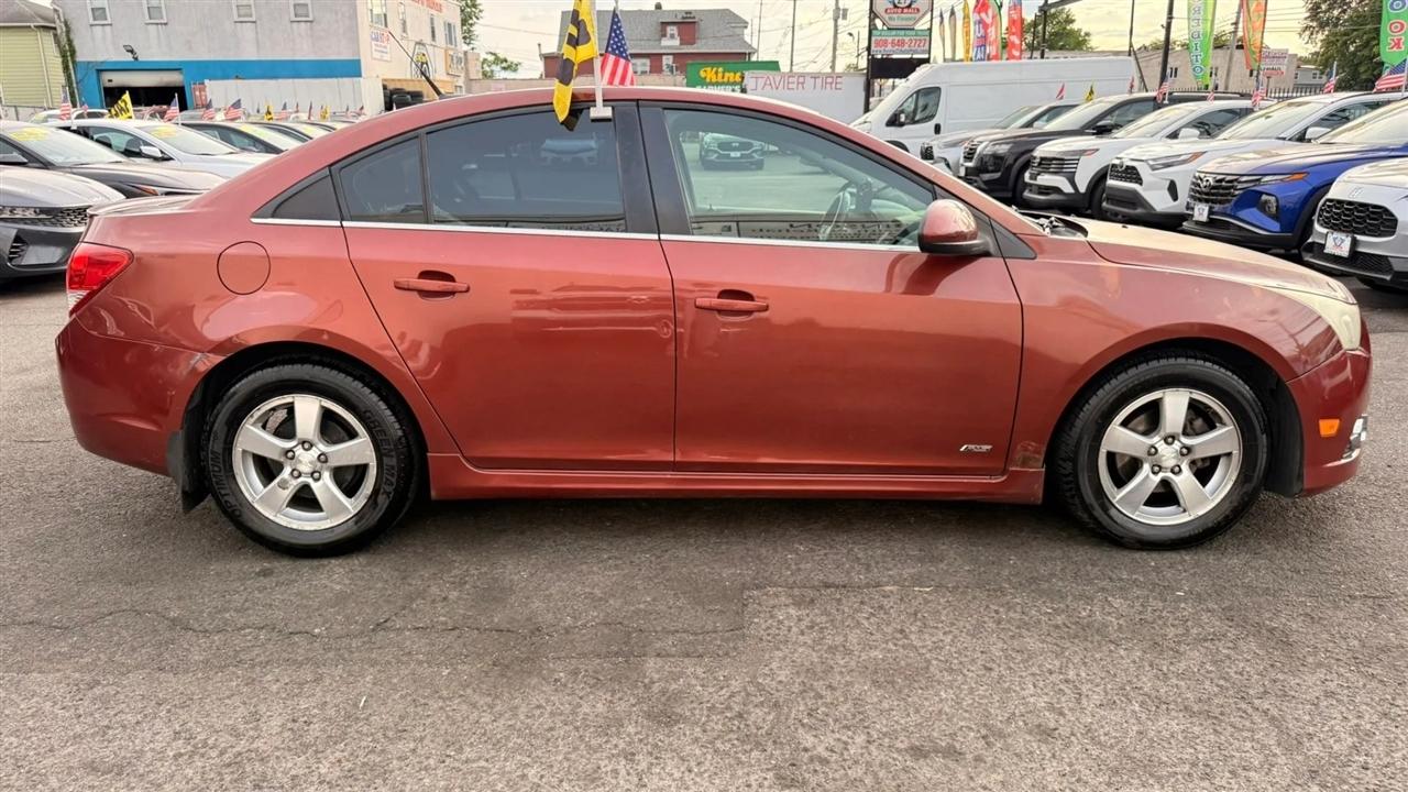 Chevrolet Cruze 1LT Auto 2013