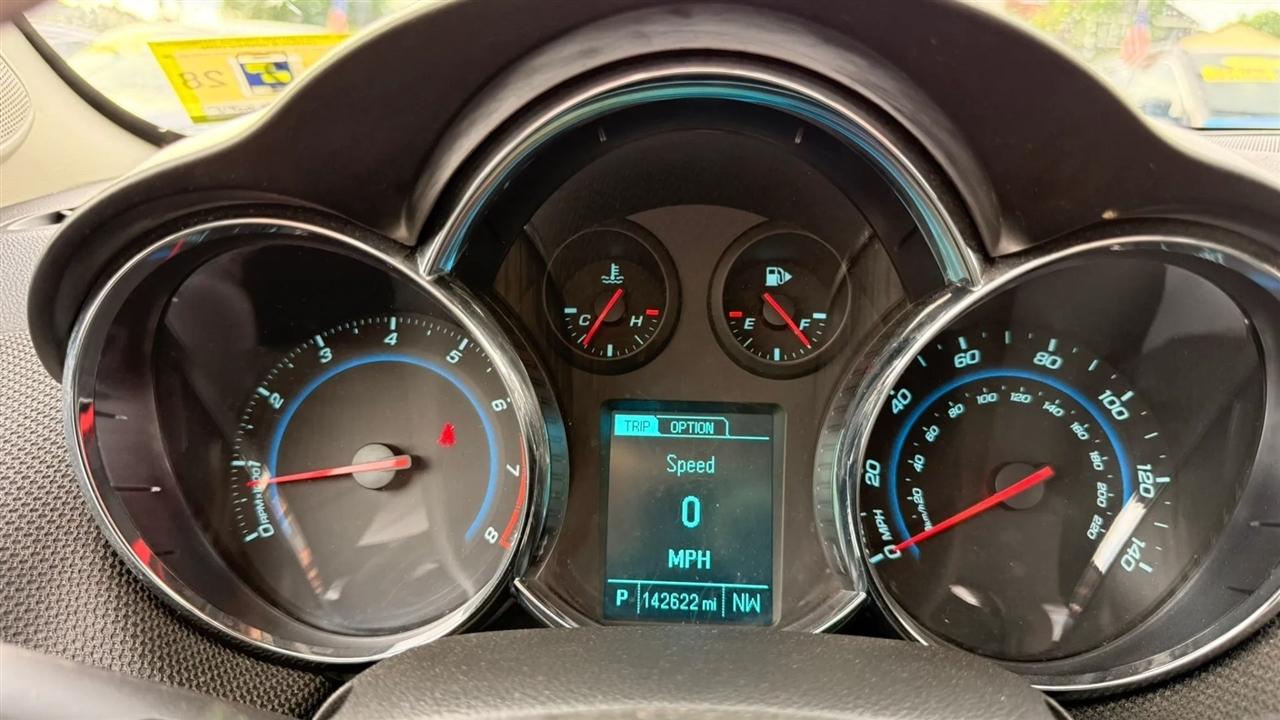 Chevrolet Cruze 1LT Auto 2013